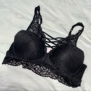 VICTORIA’S SECRET BRALETTE